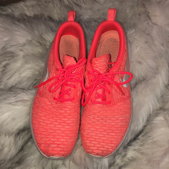 Nike Shoes - ORANGE NIKE SHOES